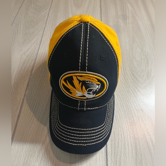 Missouri University hat - Picture 1 of 2